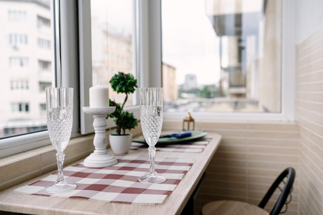 Vivid Condo By Ndk And Vitosha Blvd With Free Secured Parking And Ac Sofia Extérieur photo